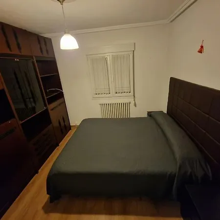 Apartment Piso 3 En *